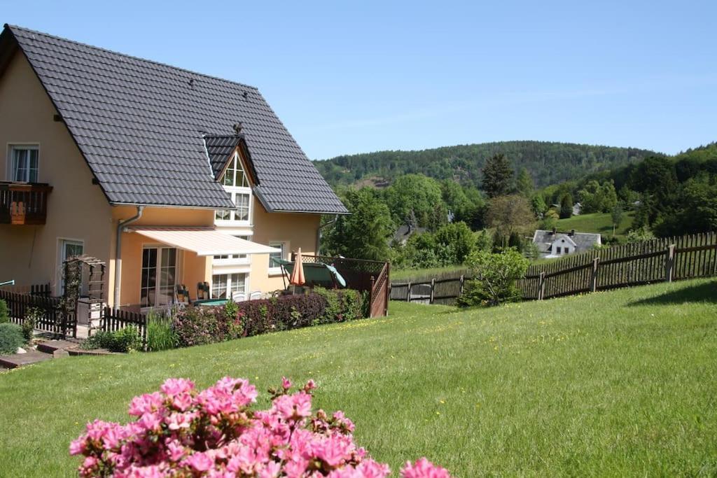 Villa Ferienhaus Perle Am Fusse Der Augustusburg Exterior foto